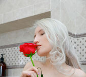 Sofia Sey - Rose Petals - MetArt 6