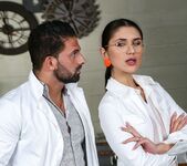 Jadilica, Francis X - JADILICA Anal 3-Way With 2 Clinicians 7