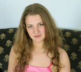Hecate L - Hecate - Cheerful - Stunning 18