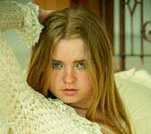 Avril A - Avril - She's an Angel - Stunning 18 14