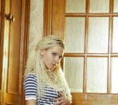Nadin - Knotless Braids - Stunning 18 7