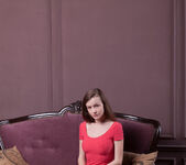 Emily Bloom - Brown Sofa - Stunning 18 4