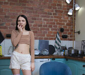 Nicky Ro - Kitchen Fun - Stunning 18