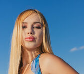 Erika Heiss: After Sunset - Watch4Beauty 10