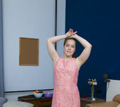 Nicole Murkovski - Pink Lace Dress - Stunning 18