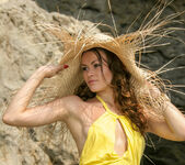 Phedra F - Phedra - Straw Hat Yellow Dress - Stunning 18