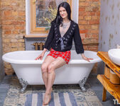 Posy - Shower 1 - The Life Erotic