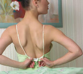 Ianthe O - Ianthe - Start - Stunning 18 10