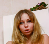 Brigitta F - Brigitta - lockerr Room - Stunning 18 14