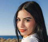 Sofia: Let's Go To The Beach - Watch4Beauty 7