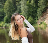 Ariana Regent - Tan Temptation - MetArt