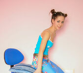 Nelly J - Nelly - Little Pigtails - Stunning 18