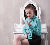 Emily Bloom - Dressing Table - Stunning 18 4