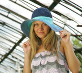 Lisa - Blue Hat - Stunning 18 4