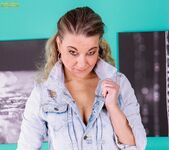 Valerie Mack - Karup's Older Women