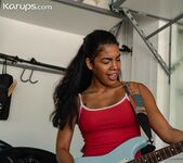 Maya Farrell - Karup's 19