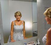 Amy D, Claire Benz - Karup's