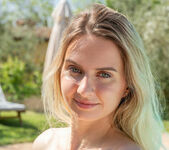 Emily Swan - Mesh Magic - MetArt 20