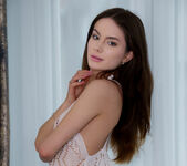 Liz Ocean - Unveiling - MetArt 6