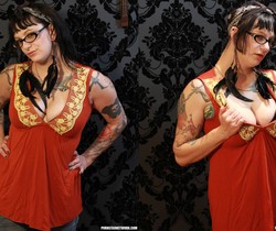 Bella Vendetta and Bettie Bondage - Strap Ons and Sex Swings - Lesbian Sexy Photo Gallery