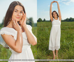 Vanda B - Dulaje - MetArt - Solo Nude Gallery