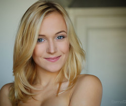 Aislin - BROO - Eternal Desire - Solo Porn Gallery