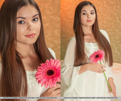 Nastya K - Occhiali - MetArt - Solo Picture Gallery