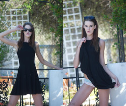 Melissa Tongue - Little Black Dress - Girlfolio - Solo HD Gallery