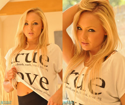 Dannii King - Danni Black Leggings - Skin Tight Glamour - Solo HD Gallery