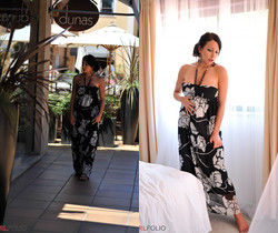 Nina Leigh - Cocktails - Girlfolio - Solo Sexy Photo Gallery