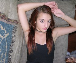 Cute Brunette Amateur Teen From Shopping Mall - Amateur Image Gallery