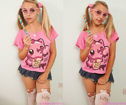 Chloe Toy Sniff My Pantyhose 2 - Solo Porn Gallery