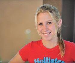 Alanna - blonde teen sticking fingers in her pussy - Solo Nude Gallery