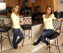 Kennedy Leigh - Karup's Hometown Amateurs - Solo Nude Pics