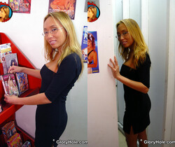 Bamboo - Glory Hole - Blowjob Image Gallery