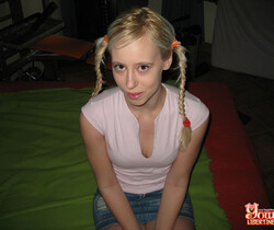 Astounding girl gets fuck - Young Libertines - Teen Hot Gallery