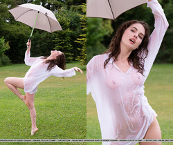 Guinevere Huney - Rain Dance - MetArt - Solo Nude Gallery