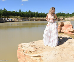 Ava List - Errotica Archives - Solo Image Gallery