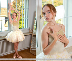 Rinna Ly - Dream Dancer - MetArt - Solo Picture Gallery