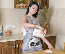 Silver Leen - Bakers Delight - Erotic Beauty - Solo Nude Gallery