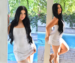 Holly - Slippery When Wet - FTV Milfs - MILF Hot Gallery