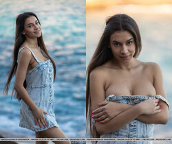 Vanessa Alessia - Surfside Stare - MetArt - Solo Image Gallery