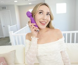 Sophia Cruise - Karup's - Toys Sexy Gallery