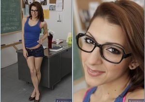 Lexi Bloom - Naughty Bookworms - Hardcore Sexy Photo Gallery