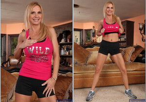 Brooke Tyler - My Friend's Hot Mom - MILF Picture Gallery