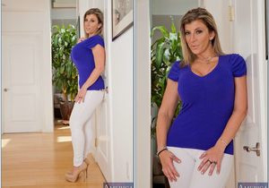 Sara Jay - My Friend's Hot Mom - MILF Nude Pics