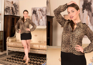 Olga Cabaeva - One Hot Cougar - MILF Sexy Gallery