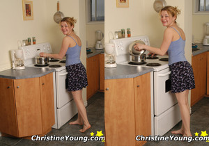 Christine Young - Teen Sexy Photo Gallery
