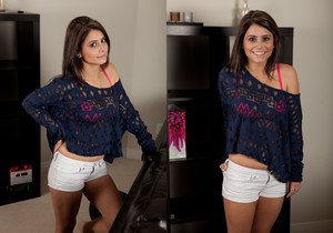 Hailey Leigh - Blue Sweater - Solo Sexy Photo Gallery