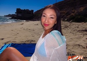 Vicki Chase - Hands On - Crazy Asian GFs - Asian Image Gallery